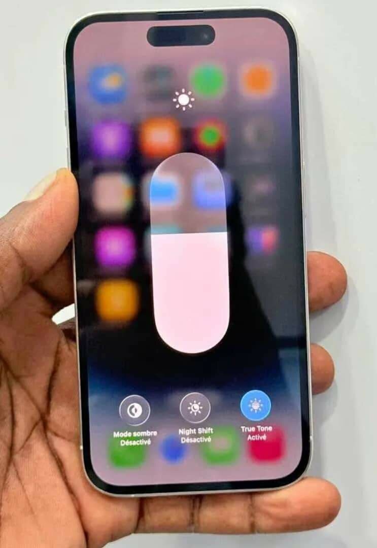 Smartphone moderne écran tactile