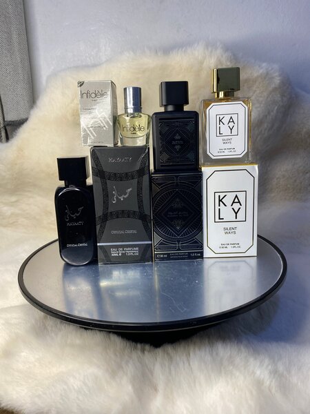 Ensemble de Parfums Variés