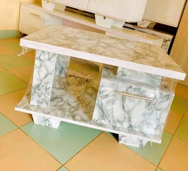 Table basse en marbre design