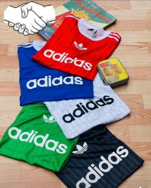 T-shirt Adidas classique