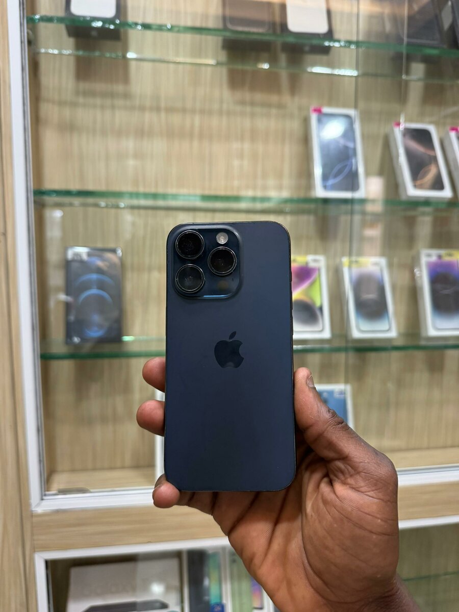 15 pro 256Go tout est ok