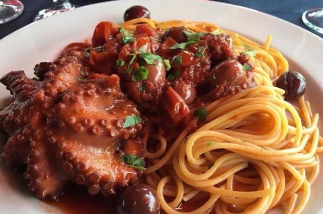 KFC,Spaghettis bolognaise,etc
