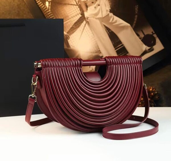 Sac à main en cuir pour femme