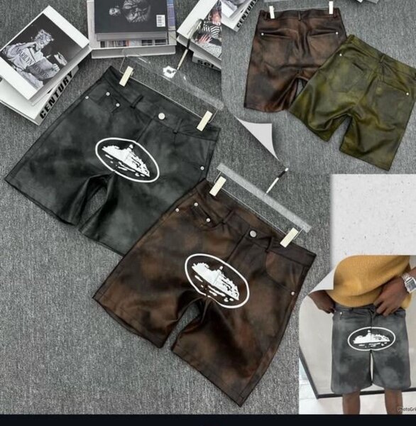 Shorts en cuir pour hommes