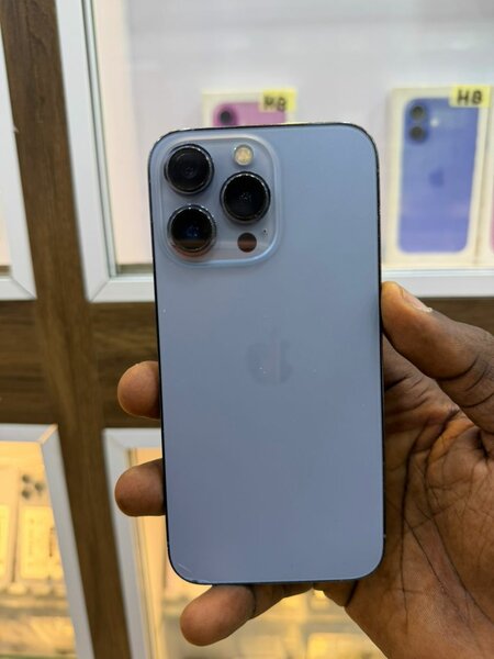 13pro 128g tout origine