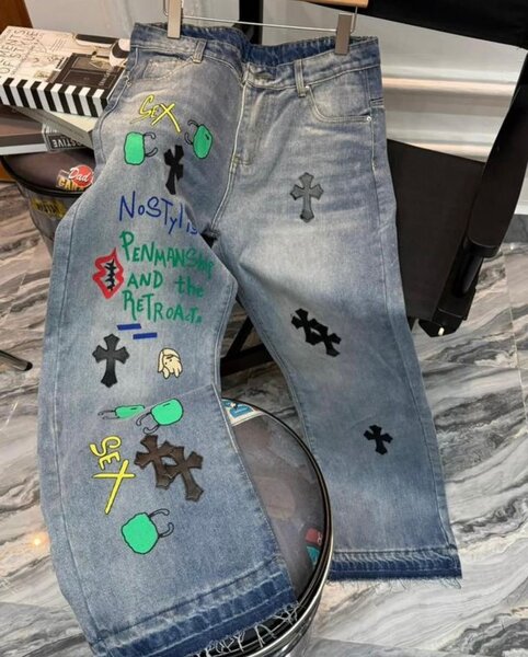 Jean streetwear graffiti