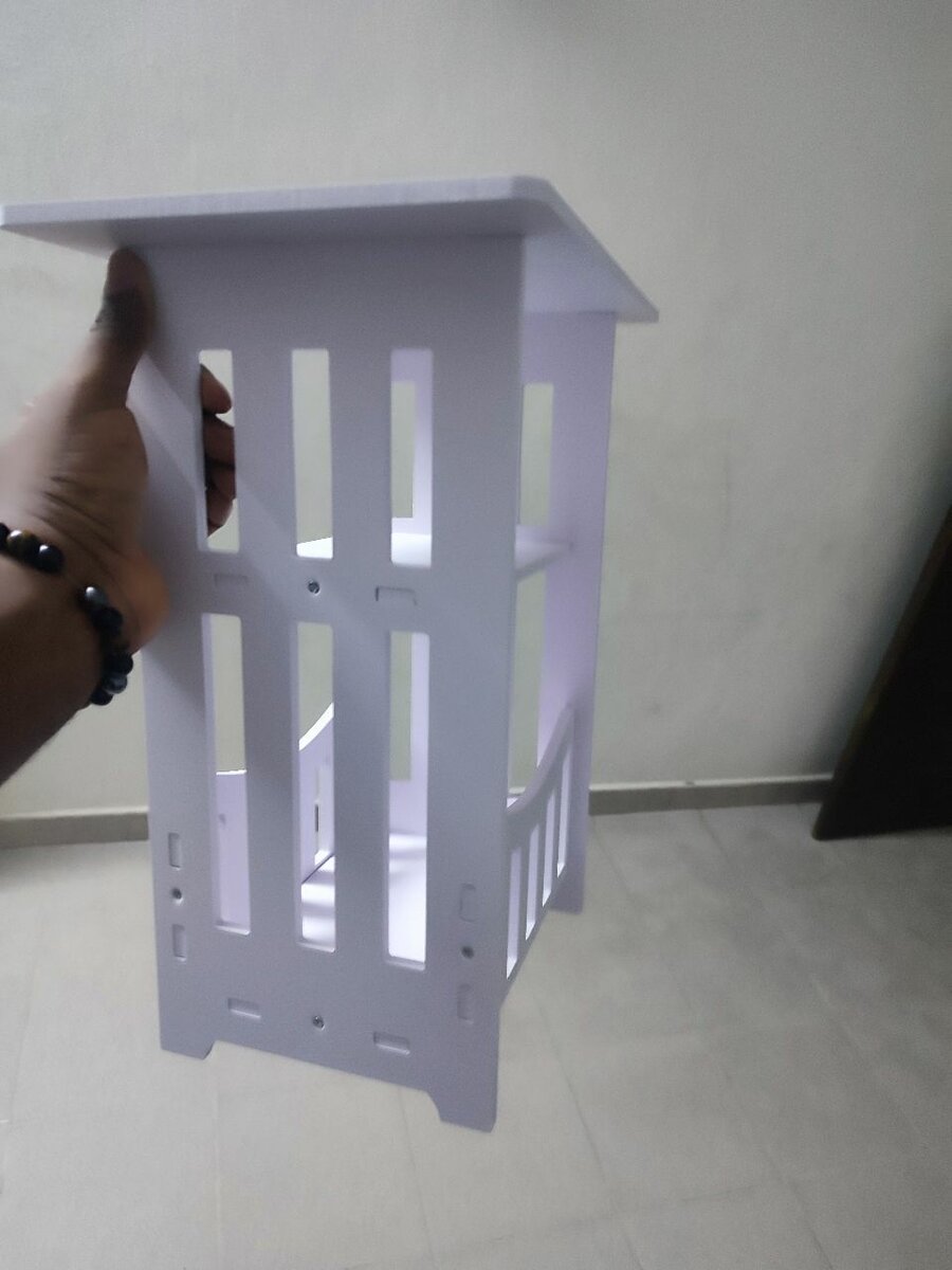 Table de chevet blanche moderne