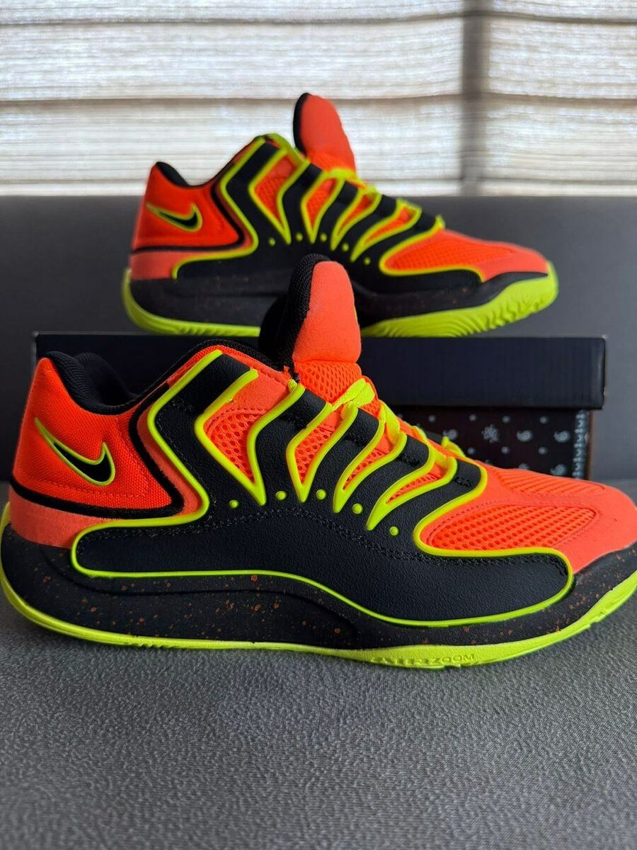 Baskets Nike KD Lumineuses