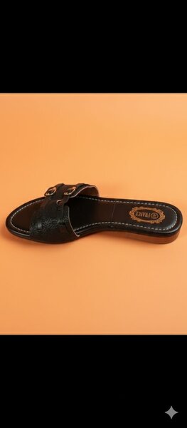 Sandale en cuir élégante