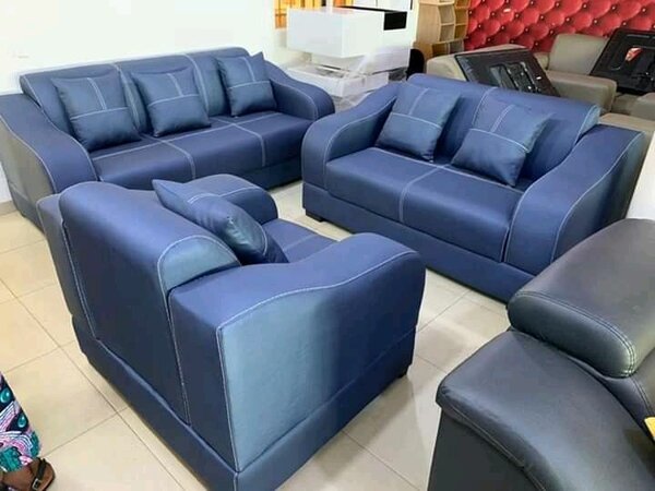 Salon en cuir bleu moderne