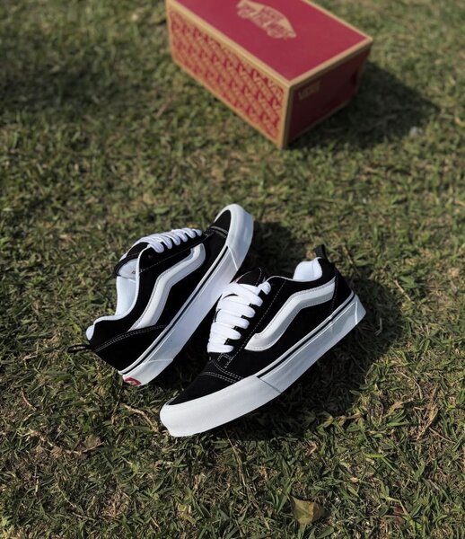 Vans school