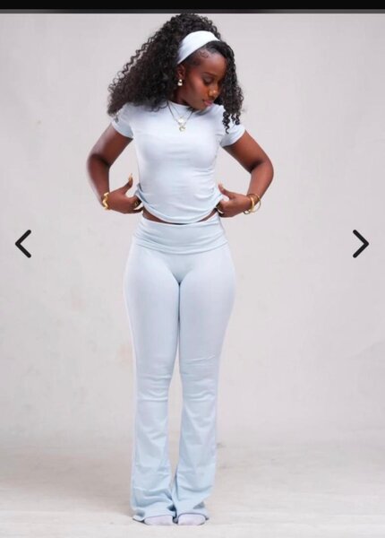 Ensemble legging et crop top pour femme