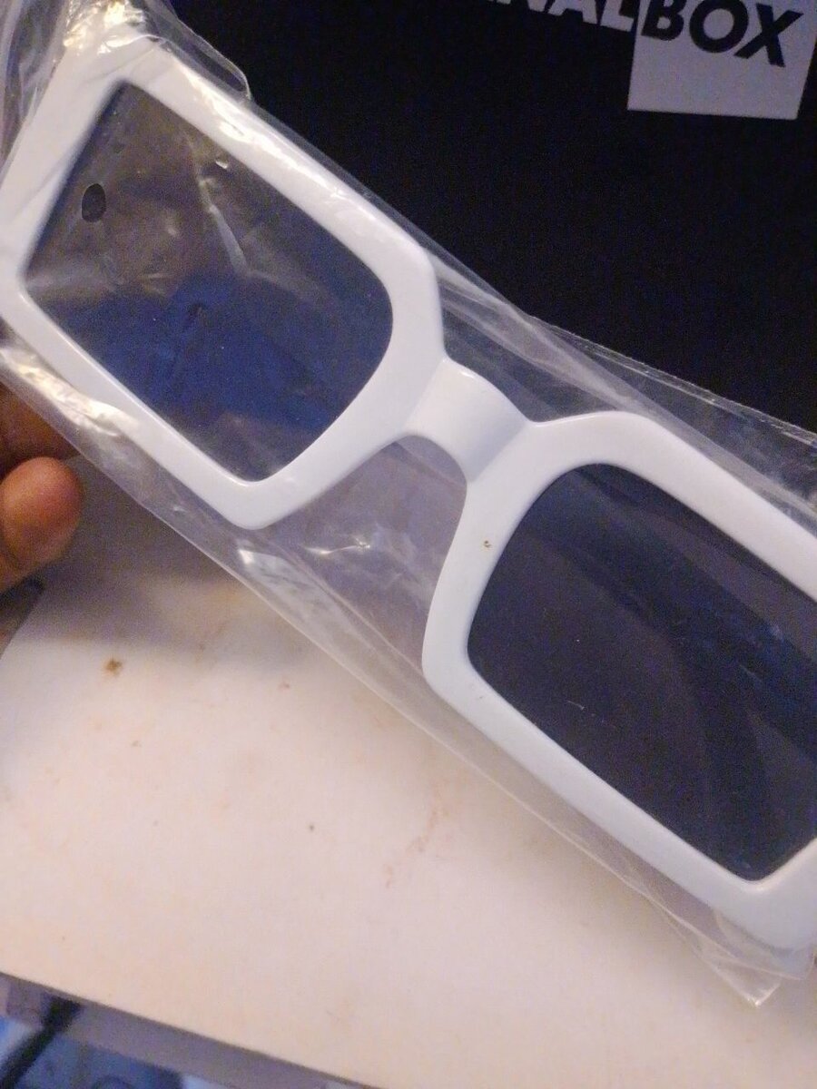 Lunettes 3D Blancs Modernes