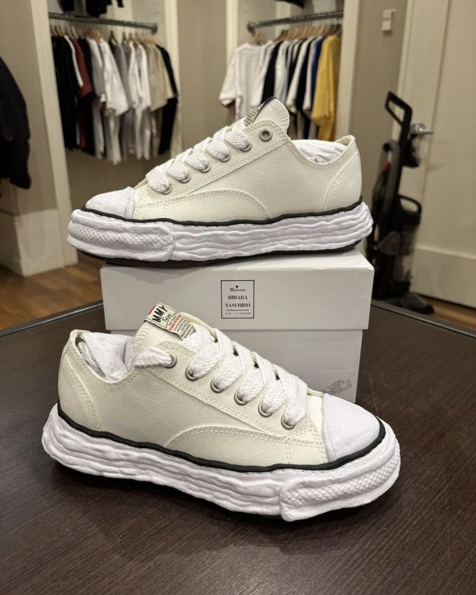 AMIRI MAISON MAHIRA YASUHIRO