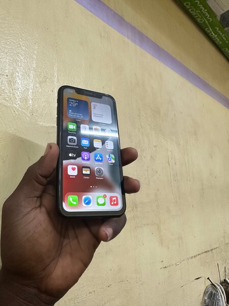 iPhone XR 64GB Noir