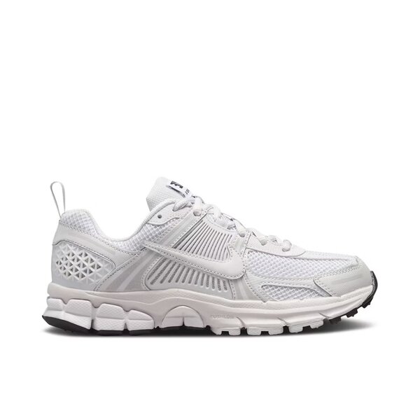 NIKE ZOOM VOMERO 5 WHITE VAST