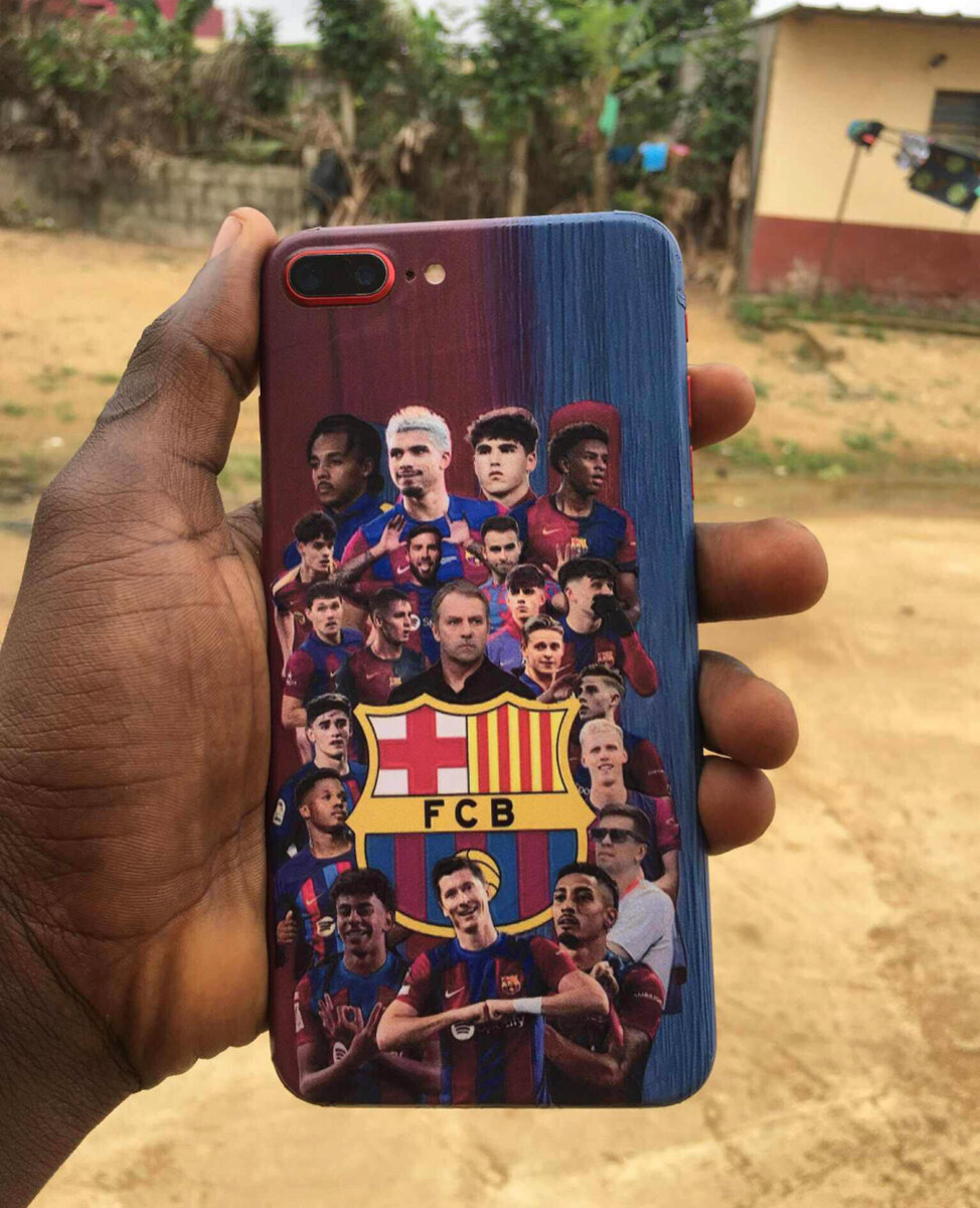 Coque iPhone FCB personnalisée