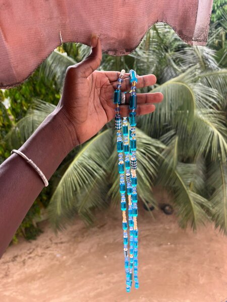 Collier perles colorées