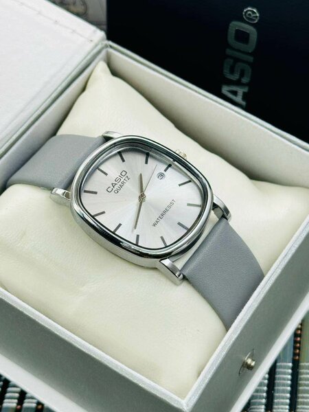 Montre Casio classique homme