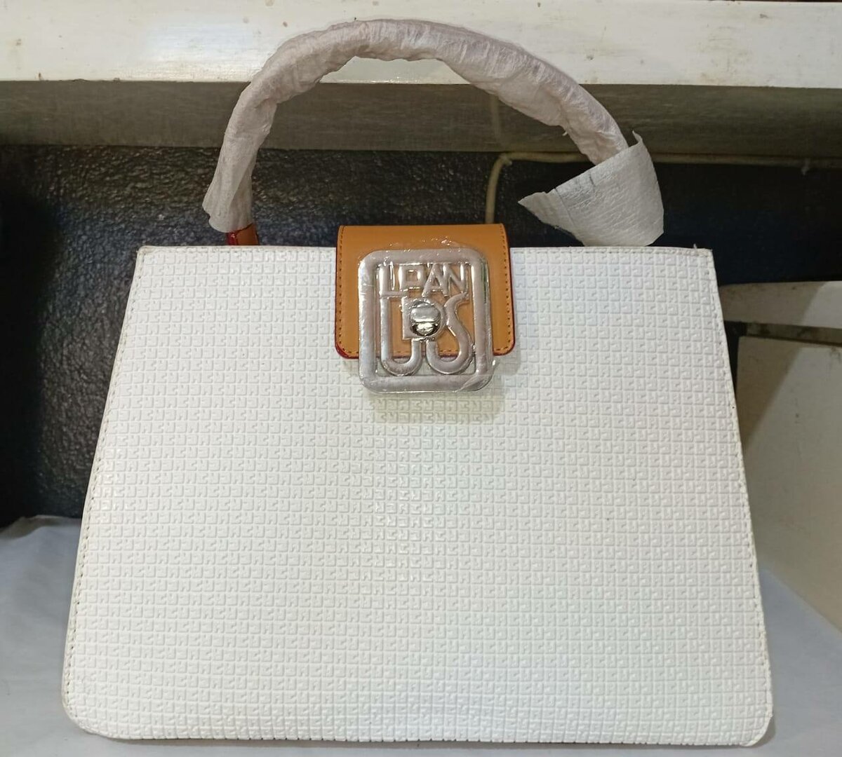 Sac à main élégant Ted Lapidus