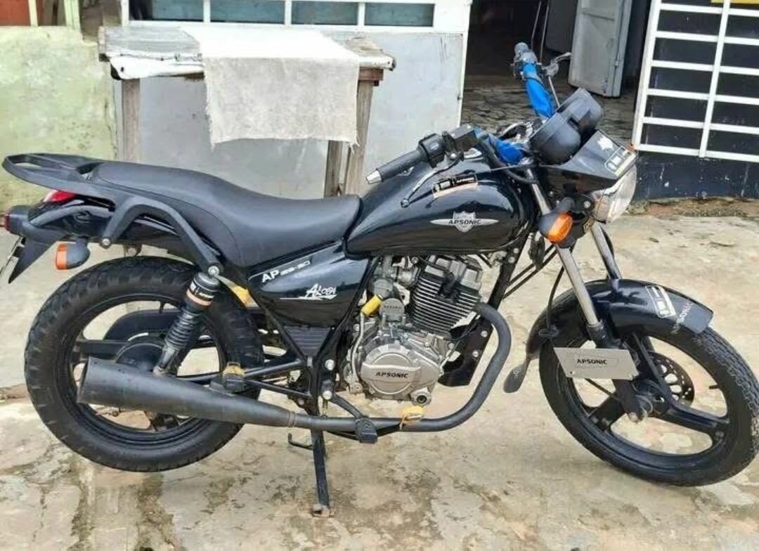 Moto urbaine élégante