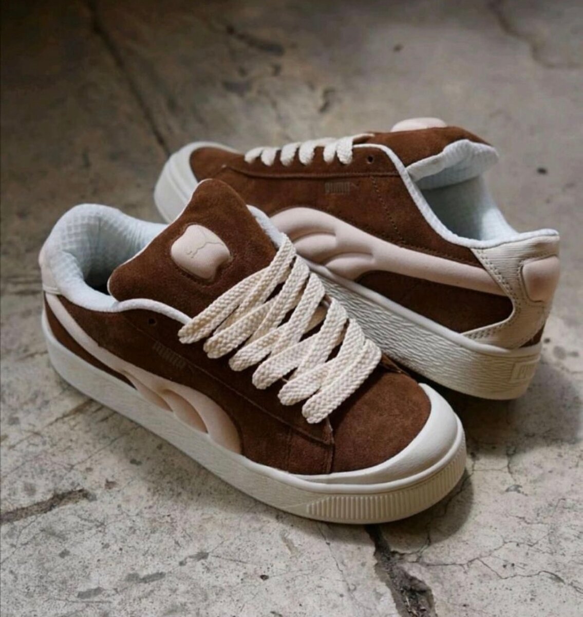 Baskets en daim élégantes