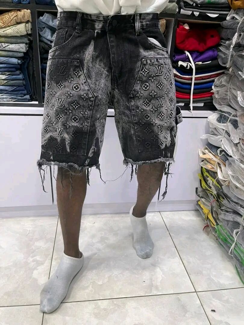 Shorts en jean délavé pour homme
