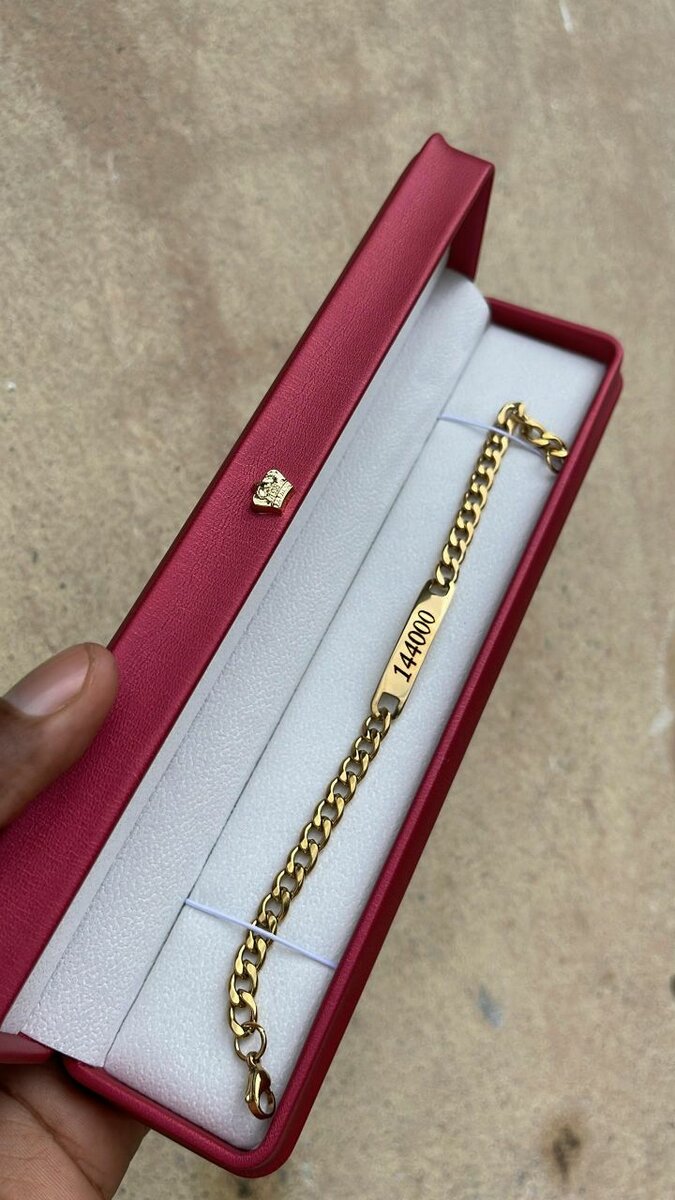 Bracelet en or personnalisable