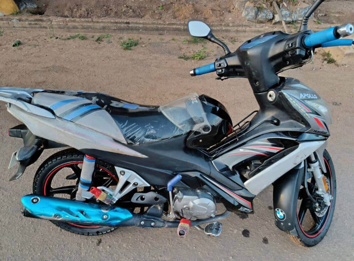 Moto Apollo sportive