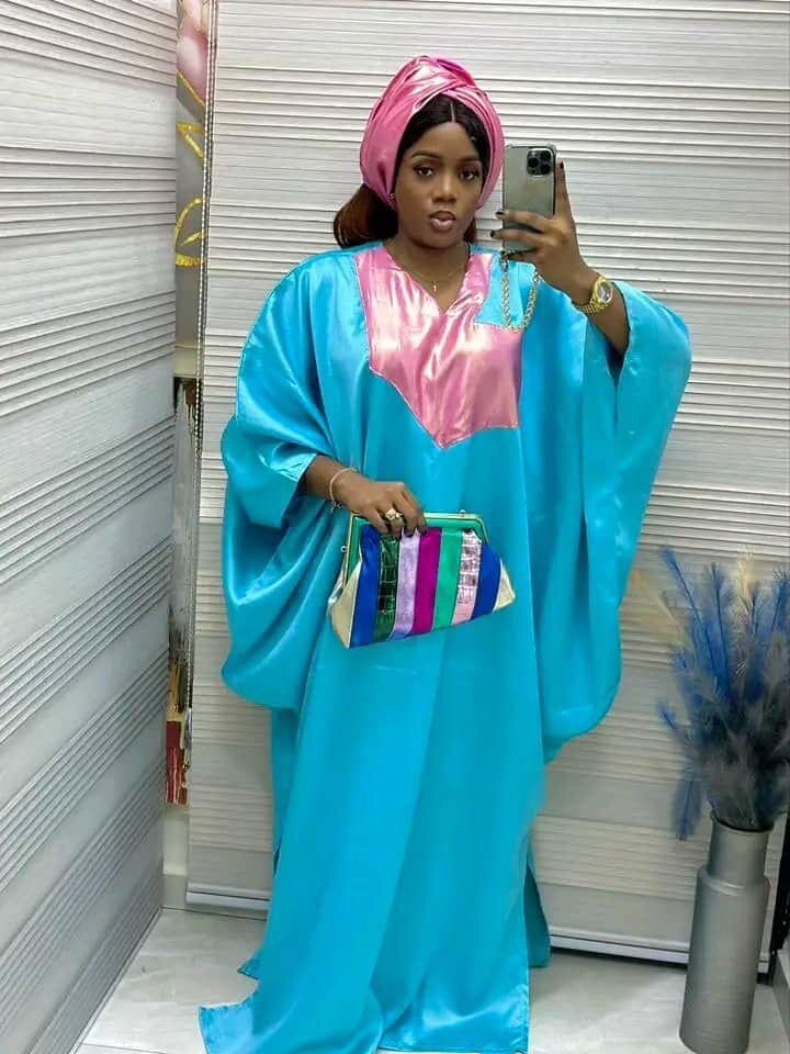 Robe Caftan Satin Colorée