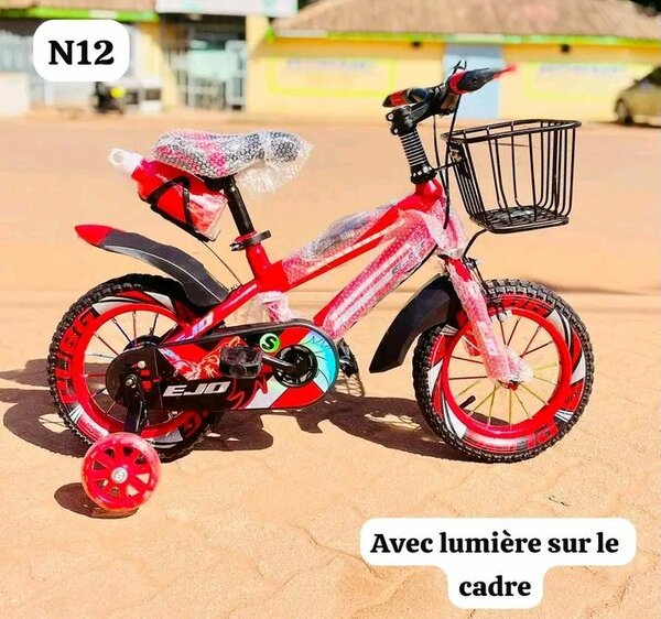 Vélo enfant avec panier