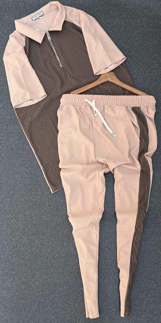 Ensemble de survêtement élégant