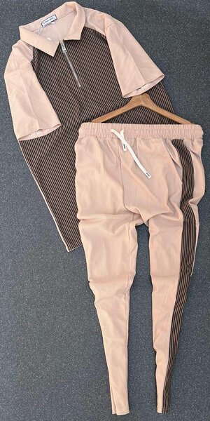 Ensemble de survêtement élégant