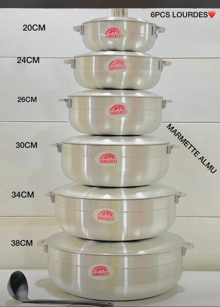 Ensemble de Marmites Lourdes