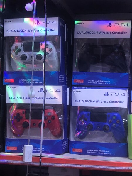 Manette PS4 DualShock 4