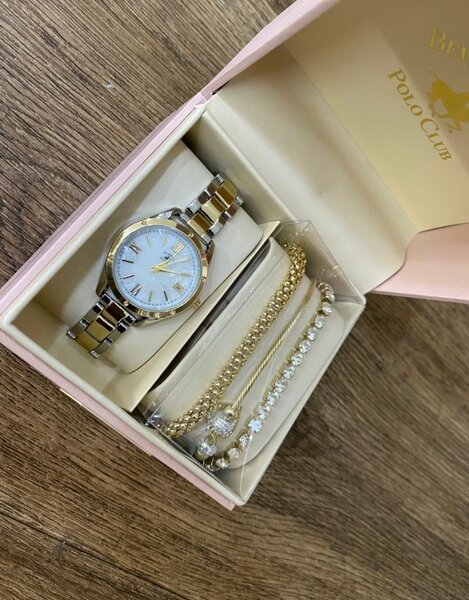 Women's Watch and Bracelet Set