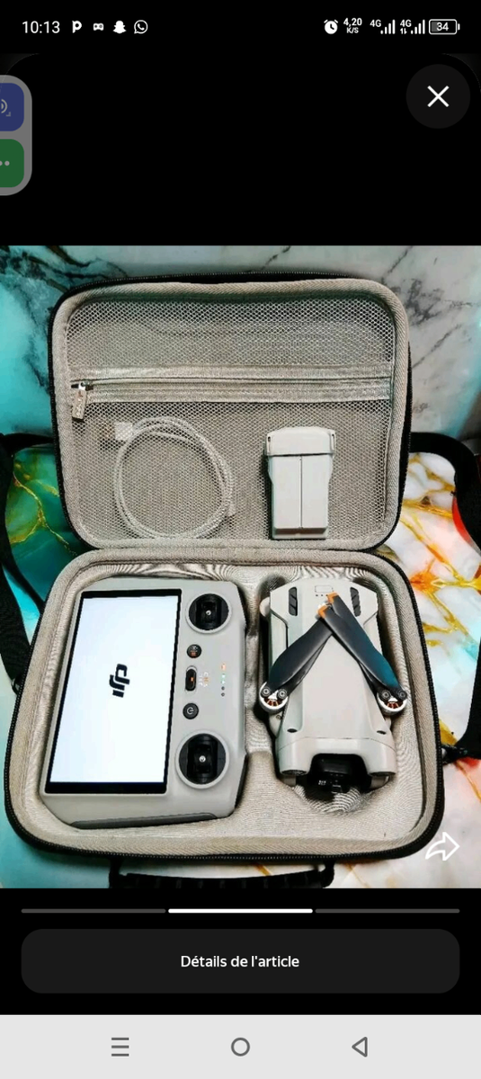 Drone pliable avec télécommande