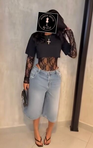 Top dentelle noir élégant