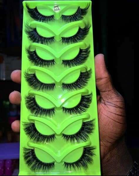 Faux Cils Dramatiques 7 paires