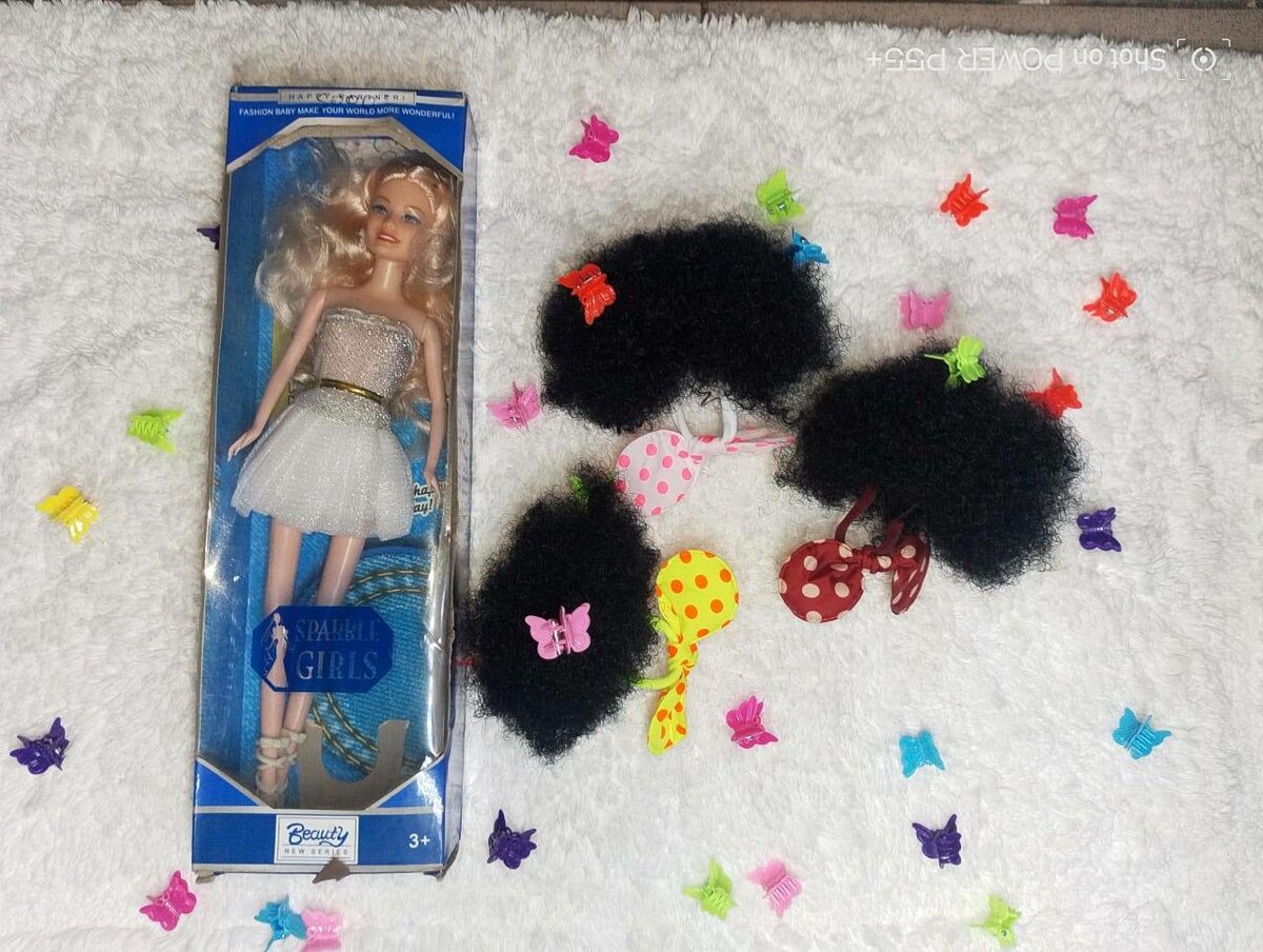 KIT NOEL ( POUPÉE+ POSTICHE)