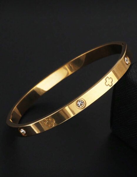 Bracelet en or élégant