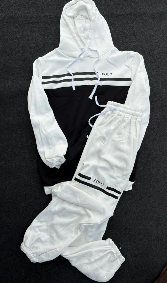 Ensemble Hoodie Blanc et Noir