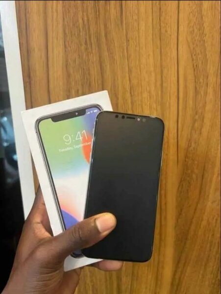 iPhone X 64 GB blanc