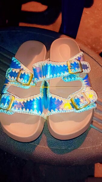 Sandales fantaisie colorées