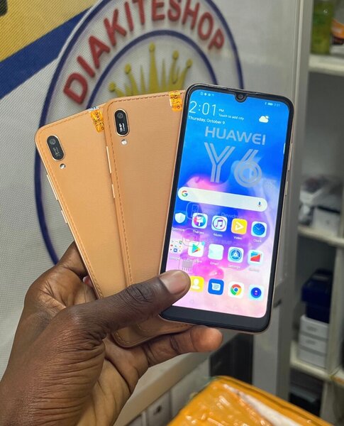 Smartphone Huawei Y6 élégant