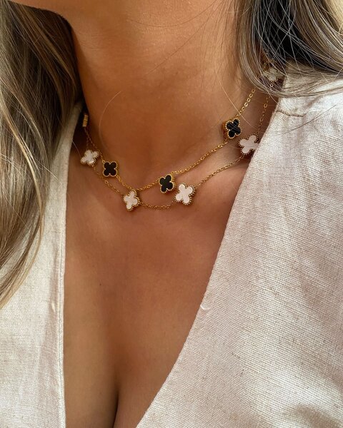 Collier Trèfle Élégant