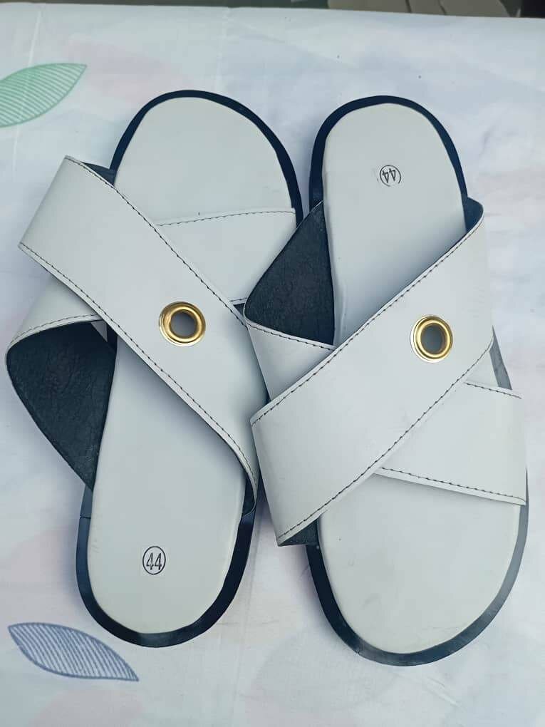 Sandales Blanches Élégantes