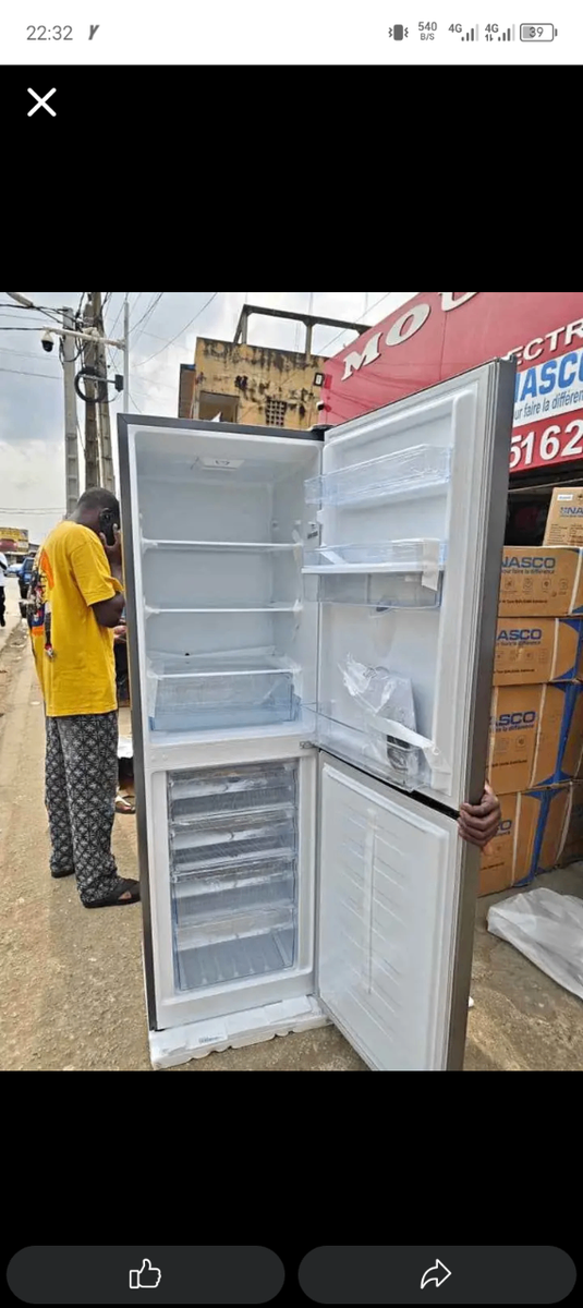 Réfrigérateur Hisense argent