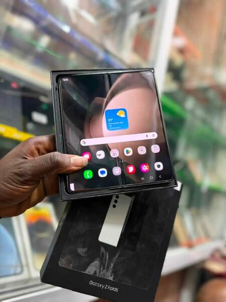 Smartphone pliable 5G