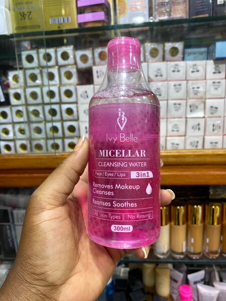 Eau Micellaire Démaquillante 3-en-1